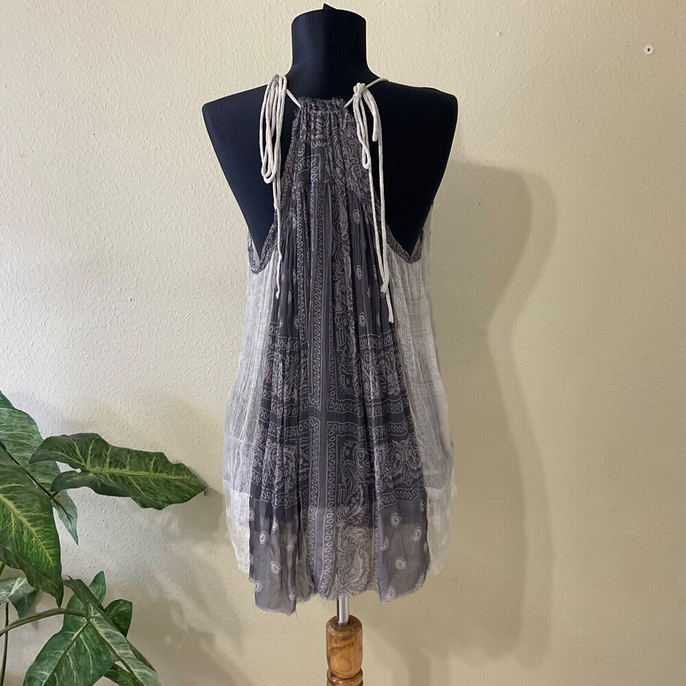 Chan Luu Top blouse womens Med. Halter tank Adj. straps v neck Gray paisley Cami - Picture 2 of 9